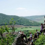 2. Ma-ntreb intruna ce sa fac...