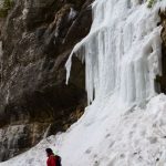 53834